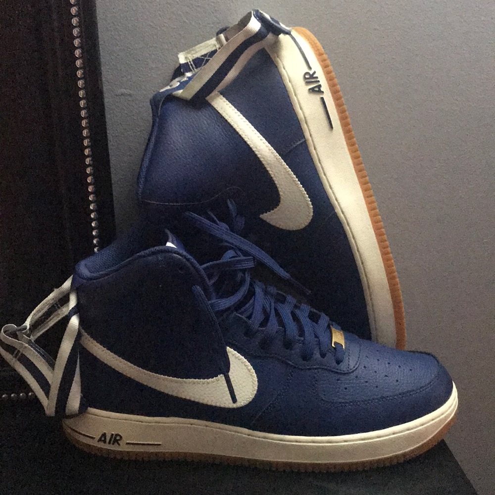 Nike Air Force 1